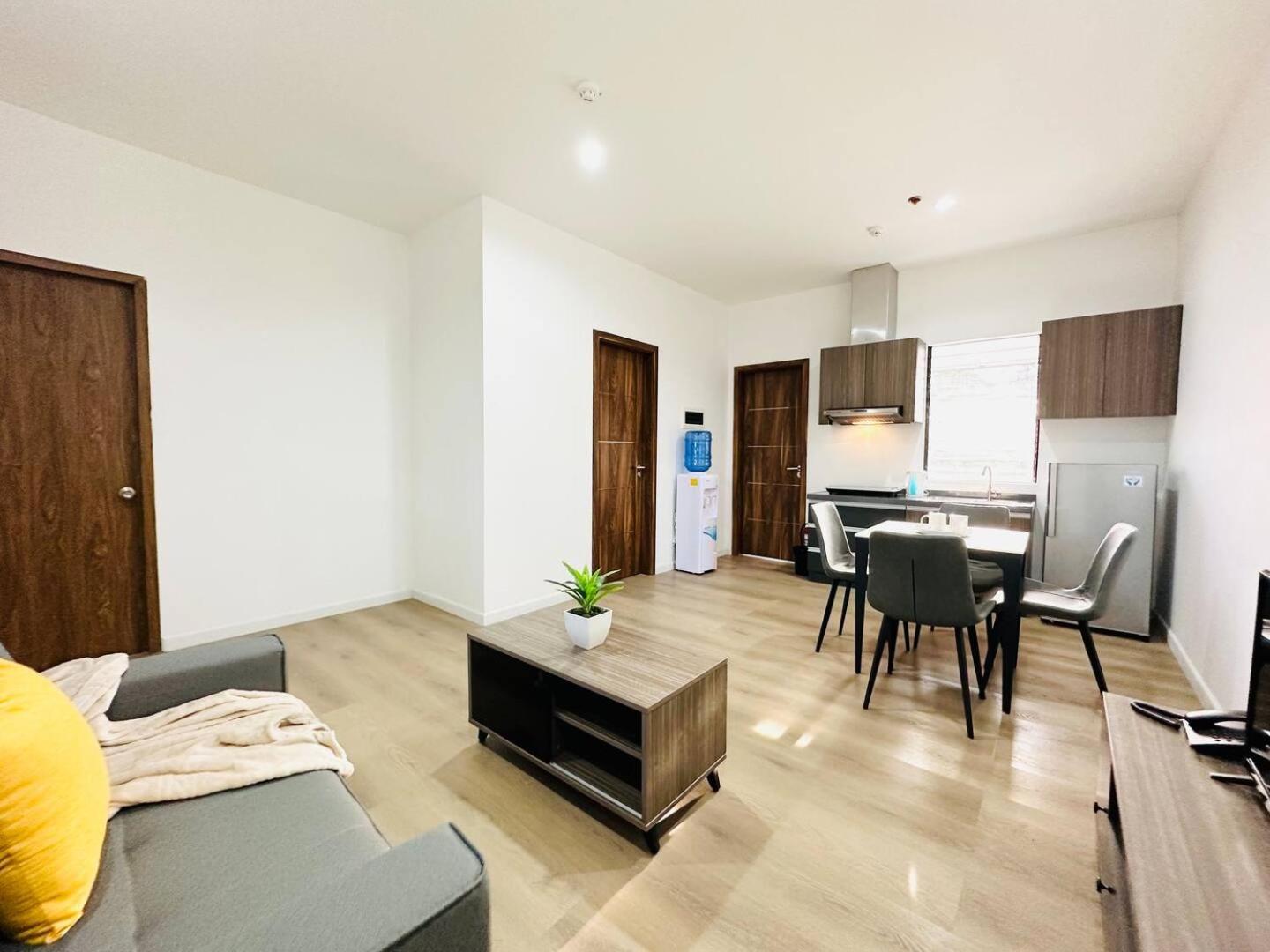 Mangrove Residences Mactan Punta Engaño Екстериор снимка